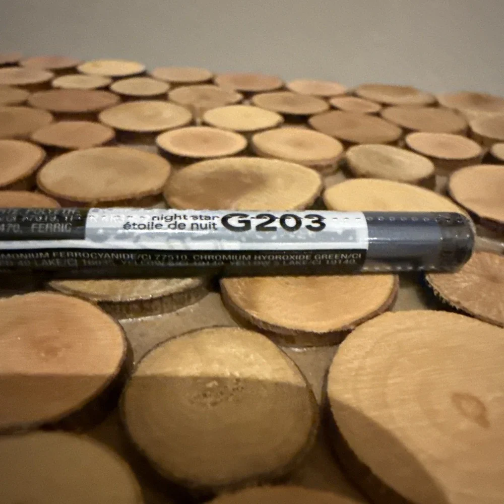 Avon Glimmersticks Chromes Eye Liner- Night Star G203 New & Sealed!
